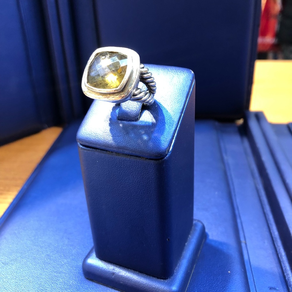 David Yurman Ring - Picture 2 of 6